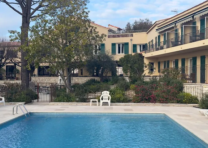 Auberge Du Redier - Logis Hotels