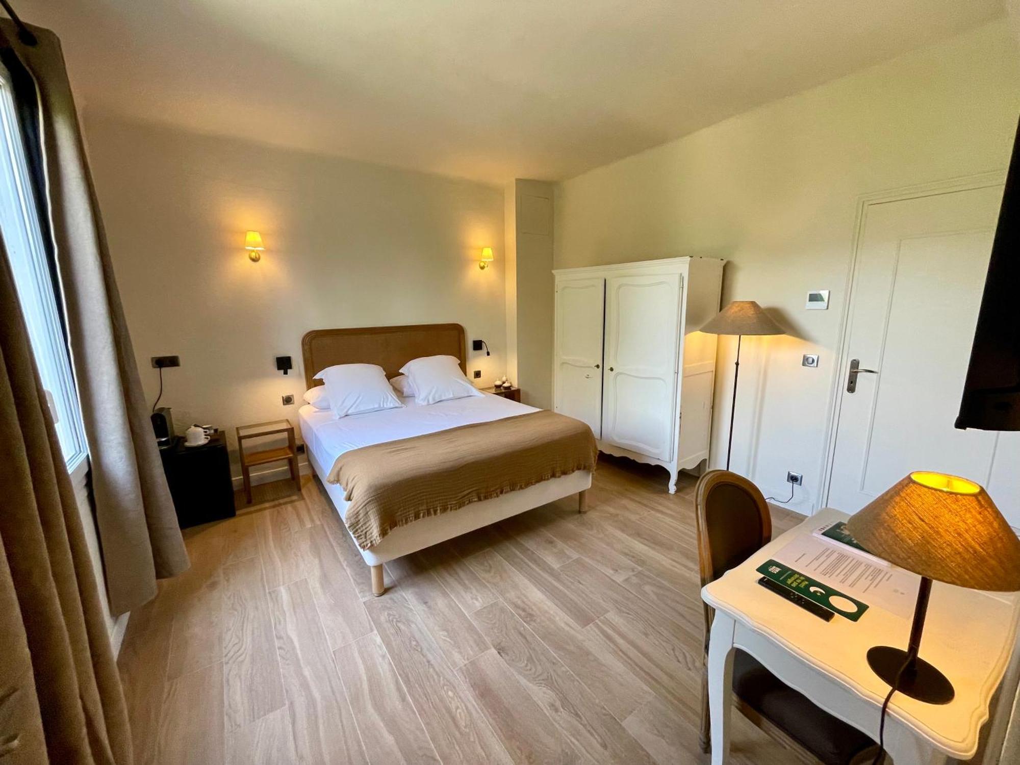 Hotel Du Redier - Logis Colomars