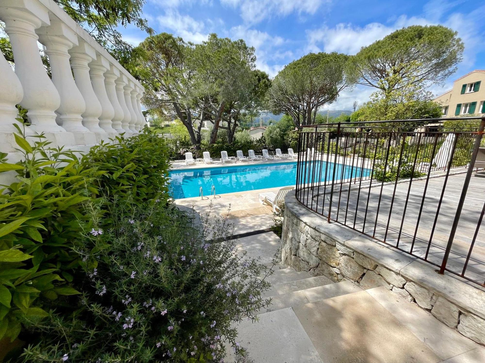 Hotel Du Redier - Logis