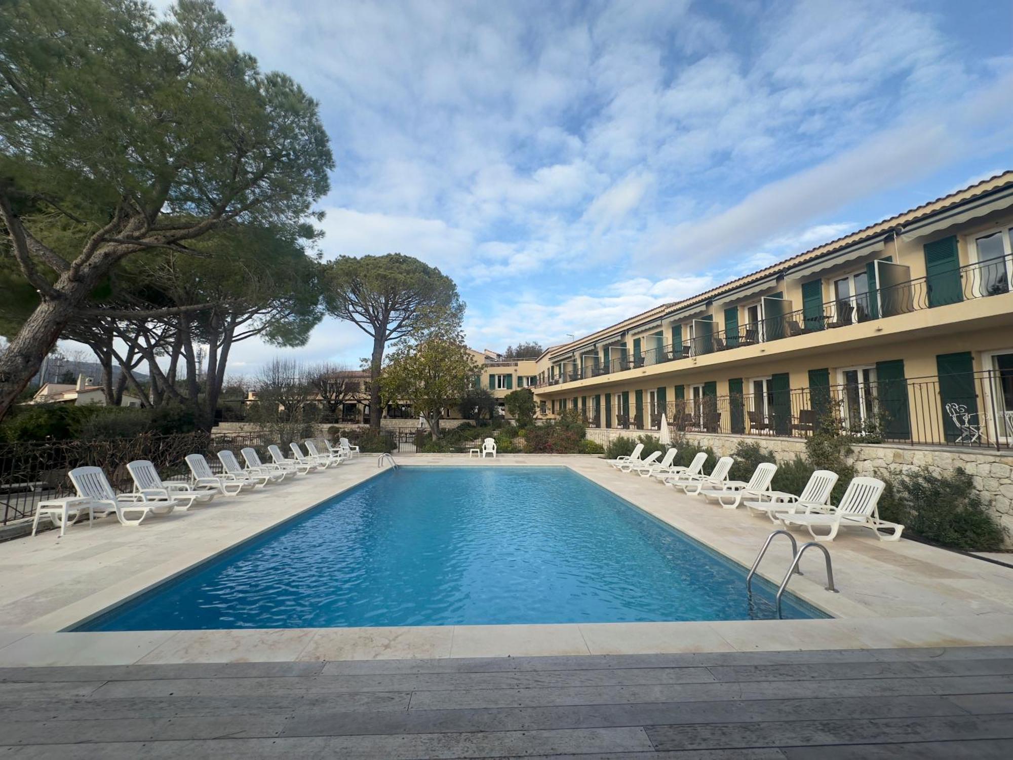 Du Redier - Logis 3* Colomars